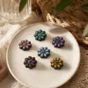 Colorful flower decorative buttons, fashionable clothing accessories, available in multiple colors and hand-stitched details Picture
